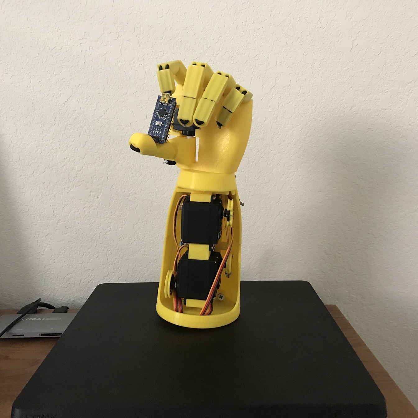 Robotic Hand Image